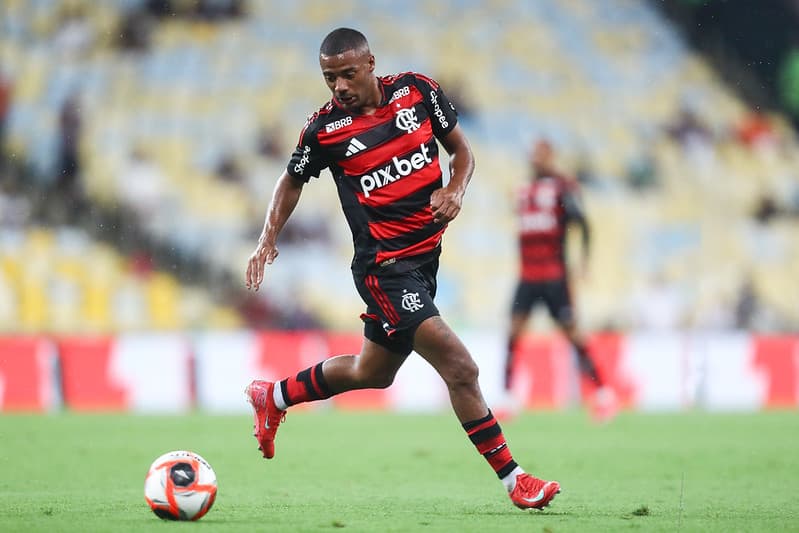 Nico de la Cruz durante jogo de ida da final do Carioca, entre Flamengo e Fluminense