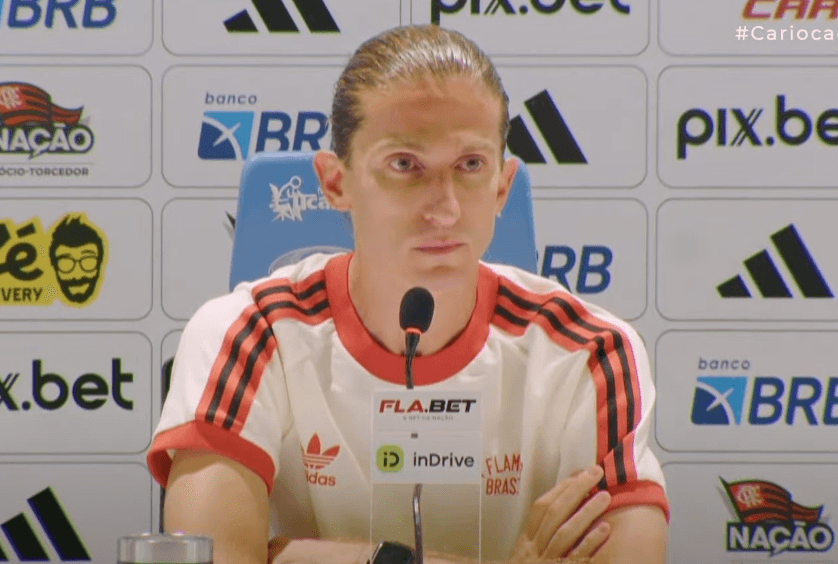 Filipe Luiís coletiva Flamengo x Fluminense.