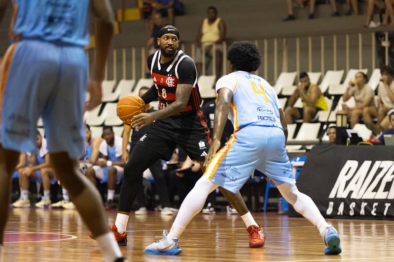 Jordan Willians em jogo do Flabasquete