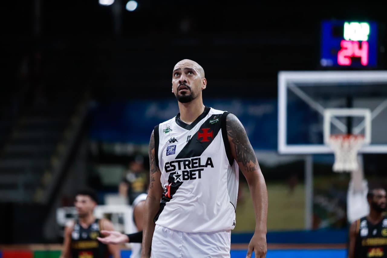 Marquinhos em sua estreia pelo R10 Score Vasco da Gama