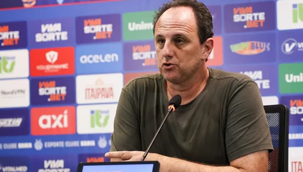 rogério ceni ex-flamengo em coletiva no bahia