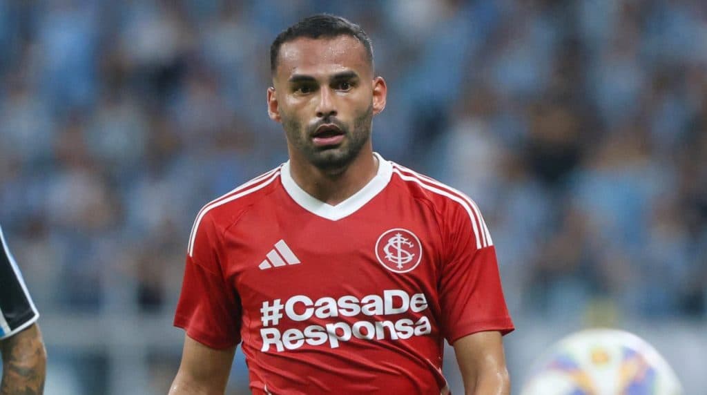 Thiago Maia Internacional dívida