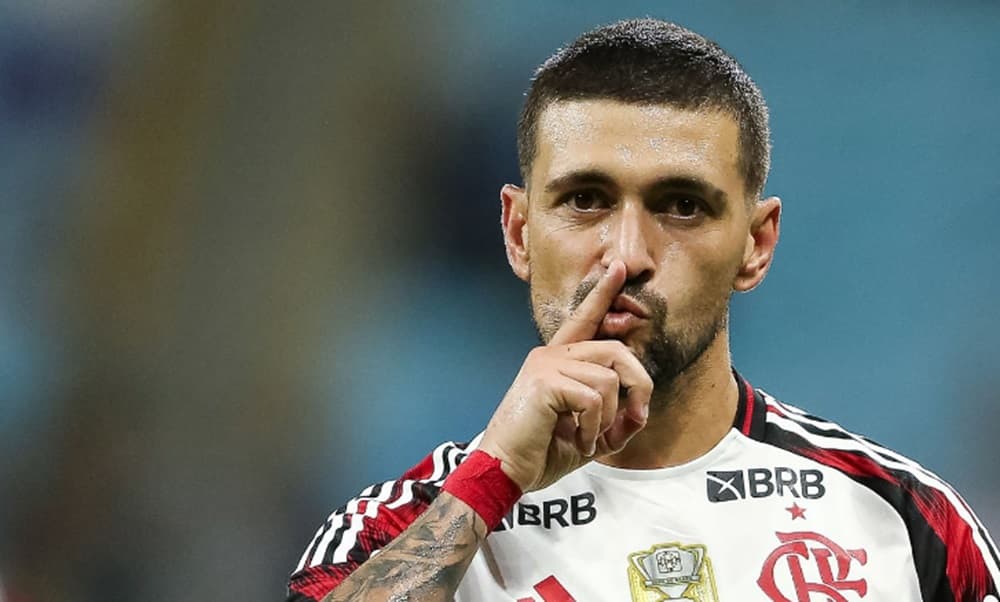 arrascaeta em jogo do flamengo contra o grêmio