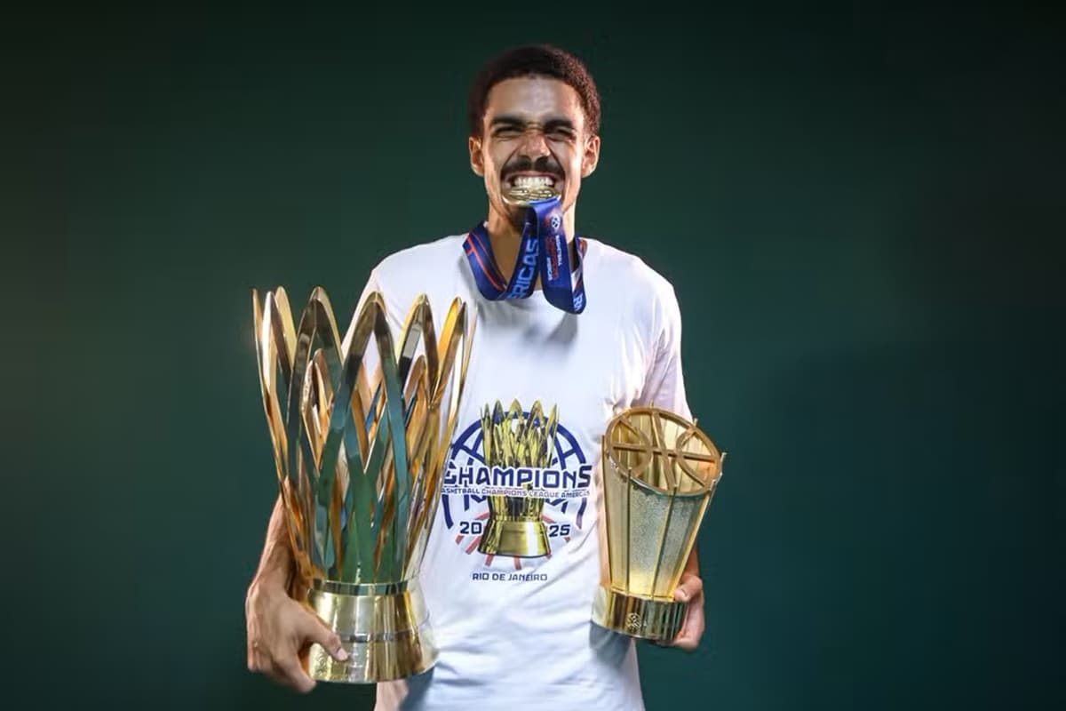 Alexey celebra título da BCLA 2025