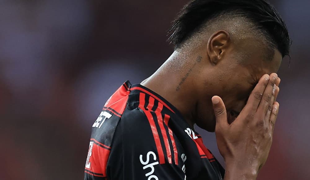 bruno henrique em jogo do flamengo no maracanã