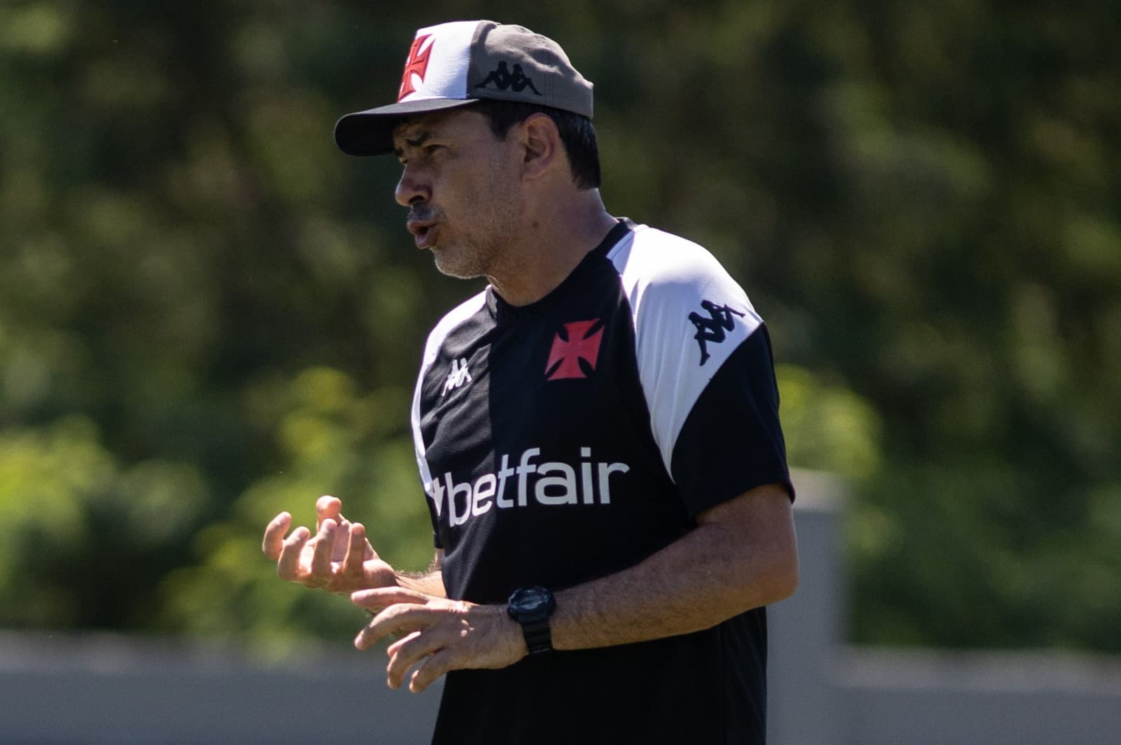 Fábio Carille em treino do Vasco