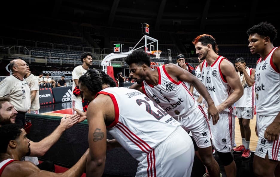 flamengo no maracanãzinho em jogo pelo nbb