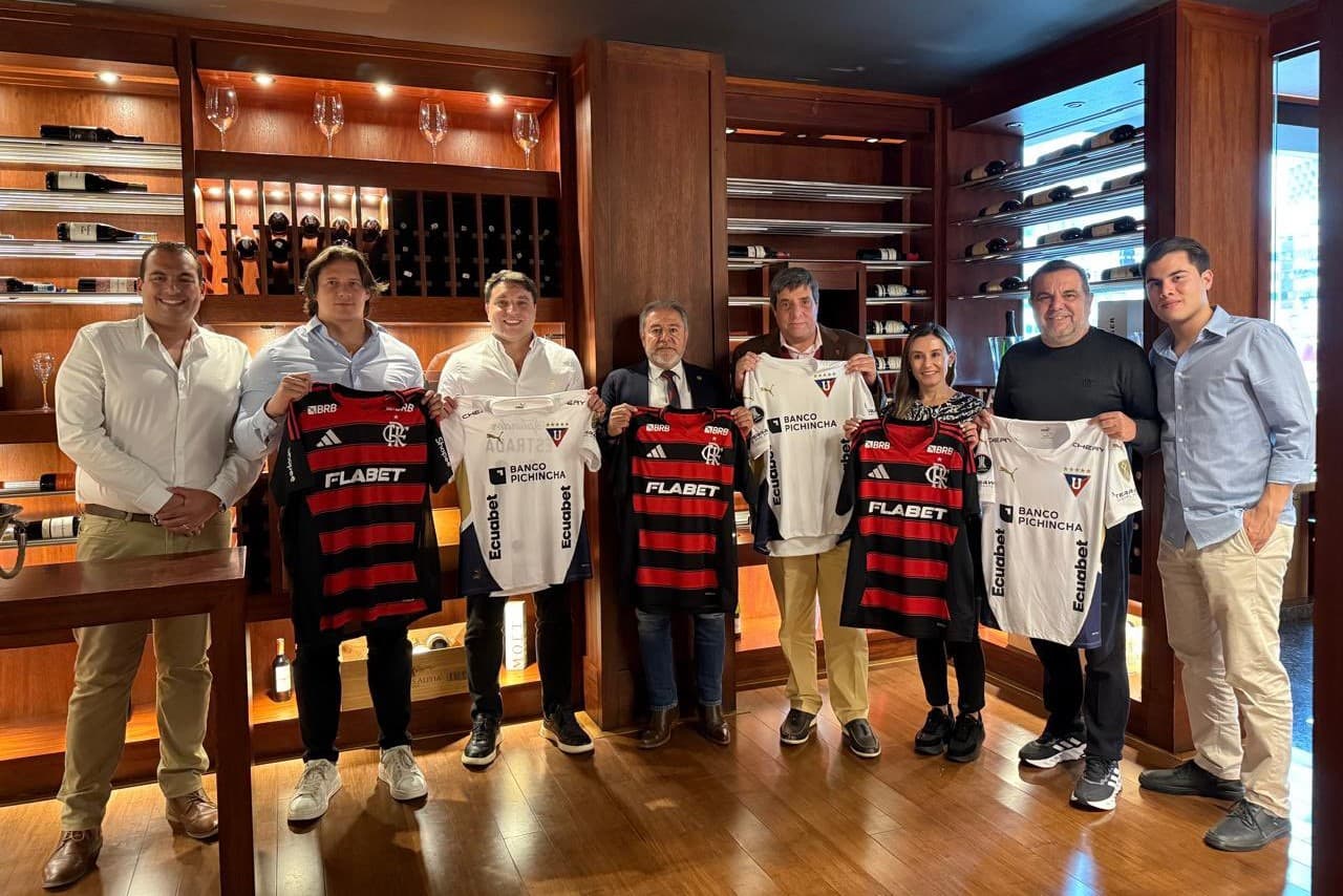 Dirigentes de Flamengo x LDU