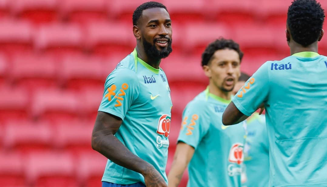 gerson e vini jr em treino da seleção brasileira