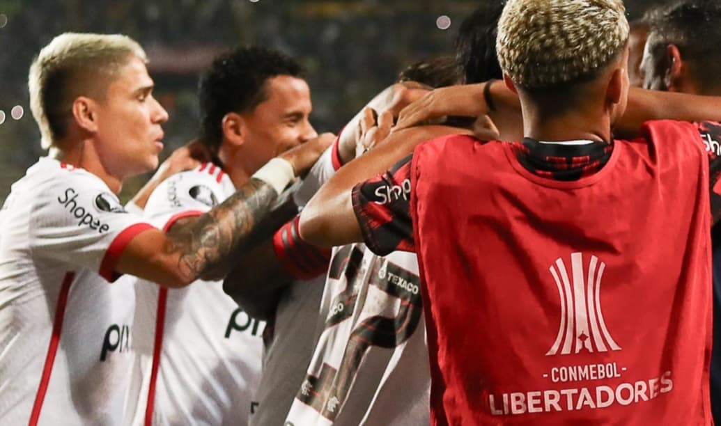 gol de juninho para o flamengo na libertadores