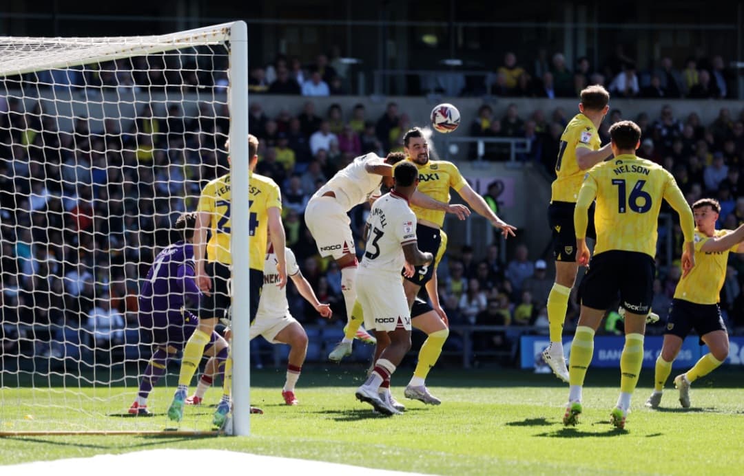 Jogo entre Oxford United e Sheffield United