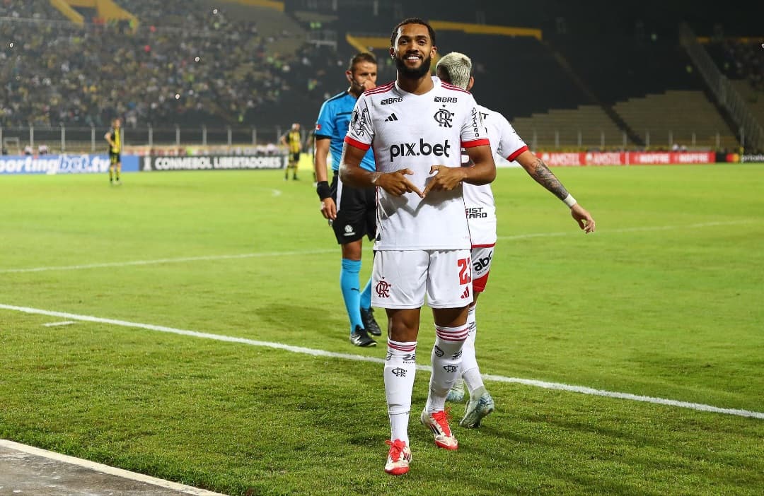Juninho comemora gol na Libertadores
