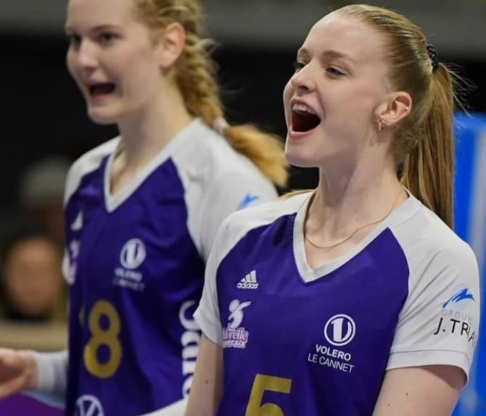 Masa Kirov comemora ponto pelo Volero Le Cannet; central reforça o Sesc Flamengo