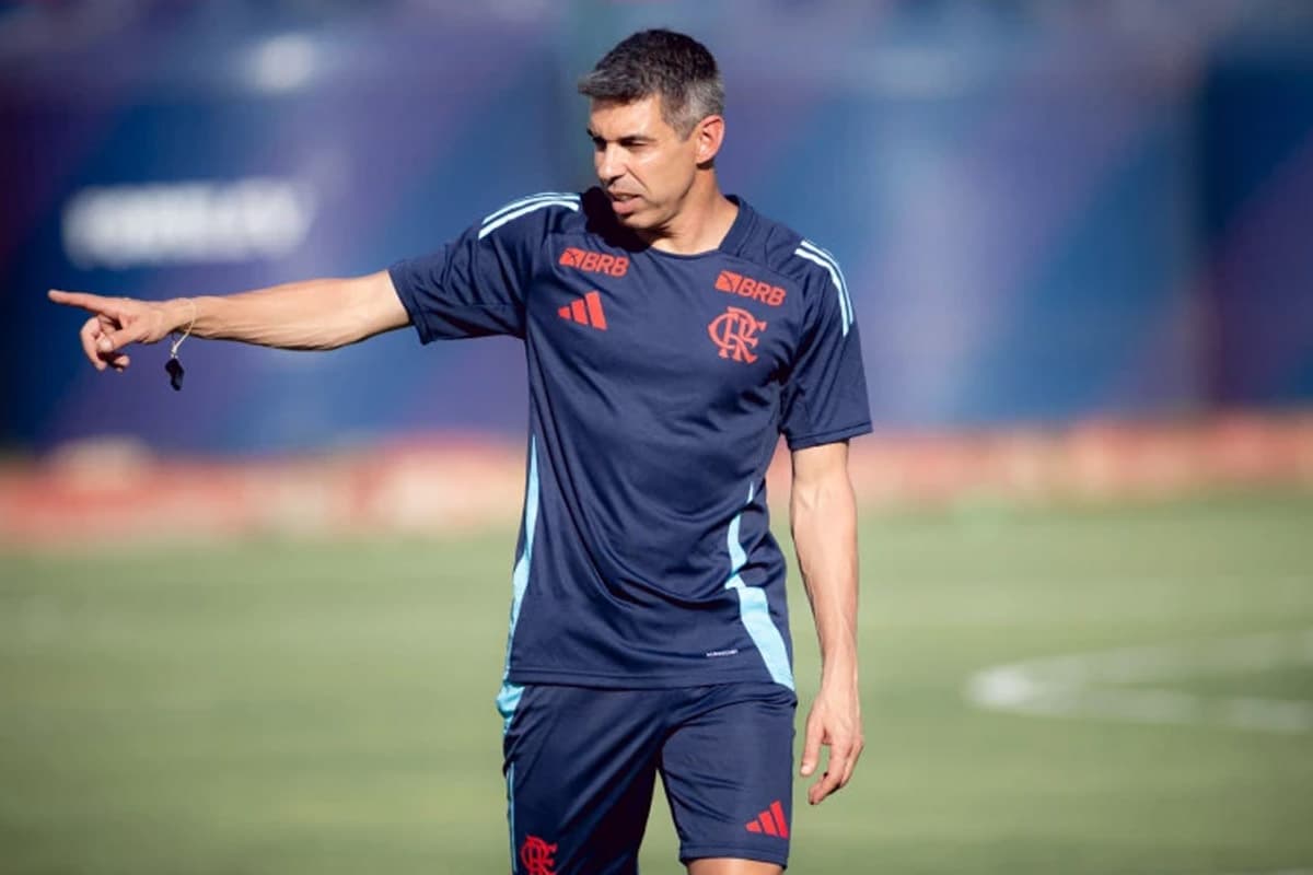 Nuno Campos durante treinamento do Flamengo