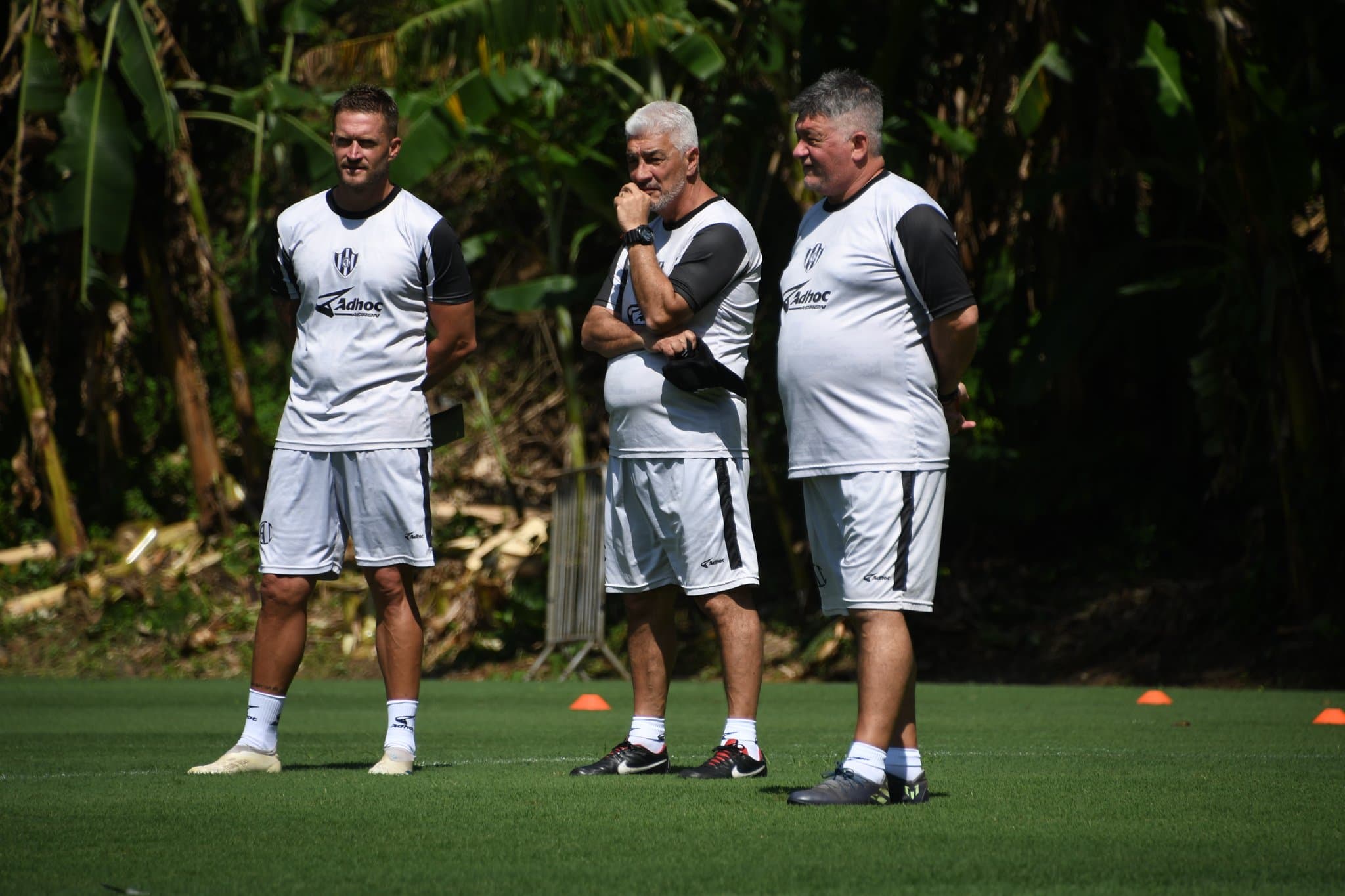 Omar de Felippe em treinamento no CT do Botafogo
