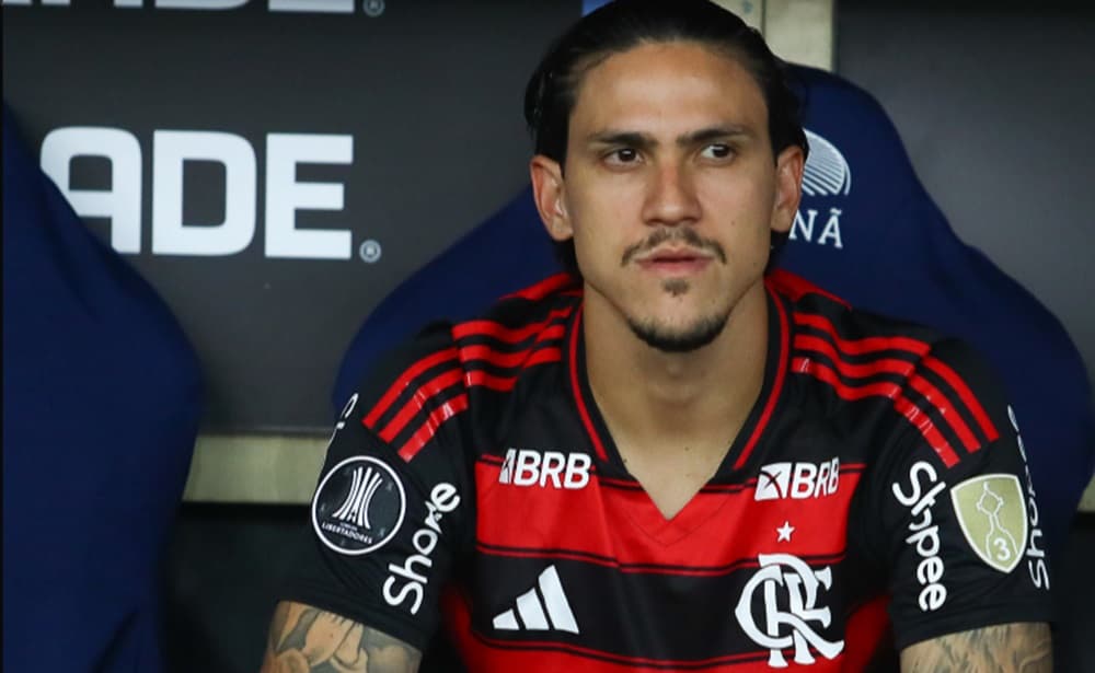 pedro em banco do flamengo no maracanã