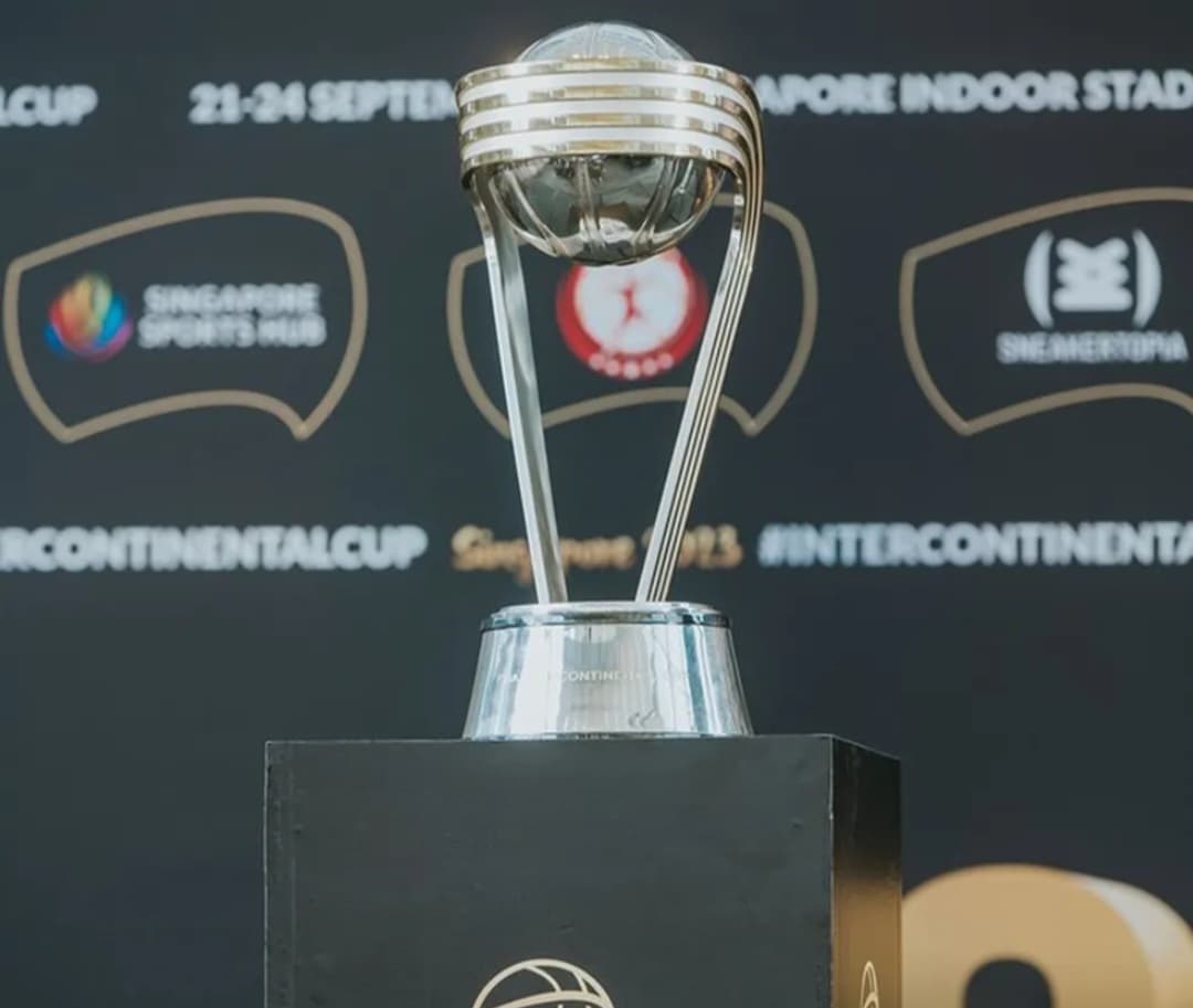 Troféu do Mundial da Fiba, cobiçado pelo FlaBasquete