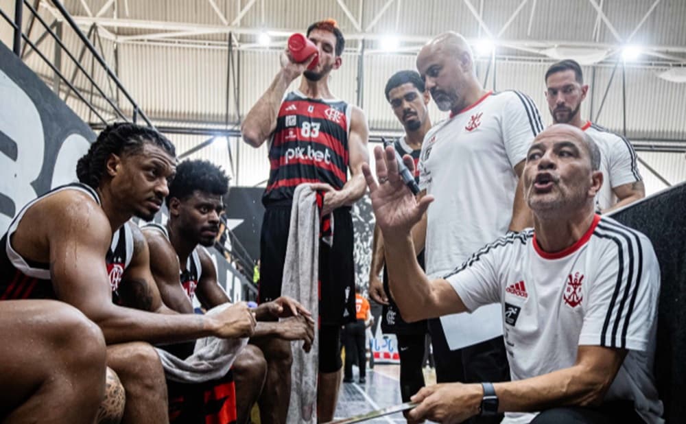 técnico do flamengo no nbb