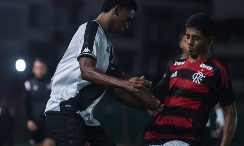 vasco e flamengo em jogo no sub-17