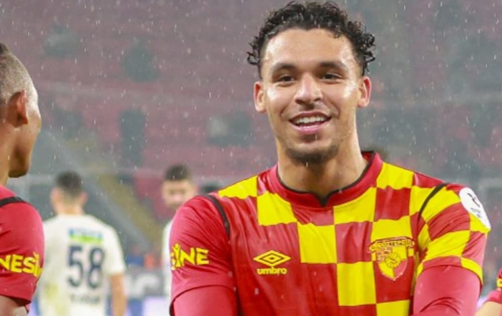 victor hugo ex-flamengo na turquia