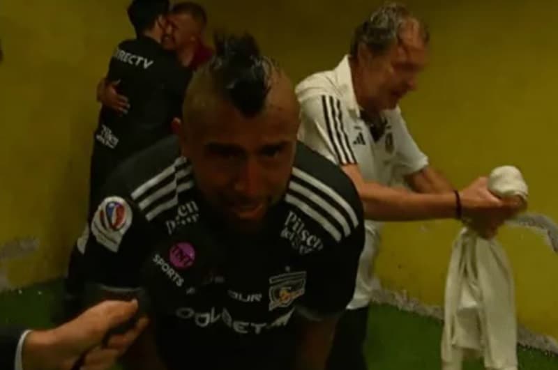 vidal ex-flamengo em jogo do colo-colo