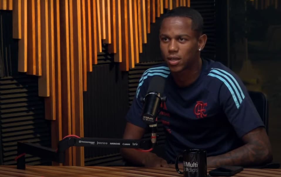 wallace yan fala sobre filipe luís no flamengo