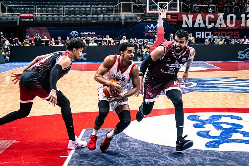 Alexey durante Flamengo x Franca