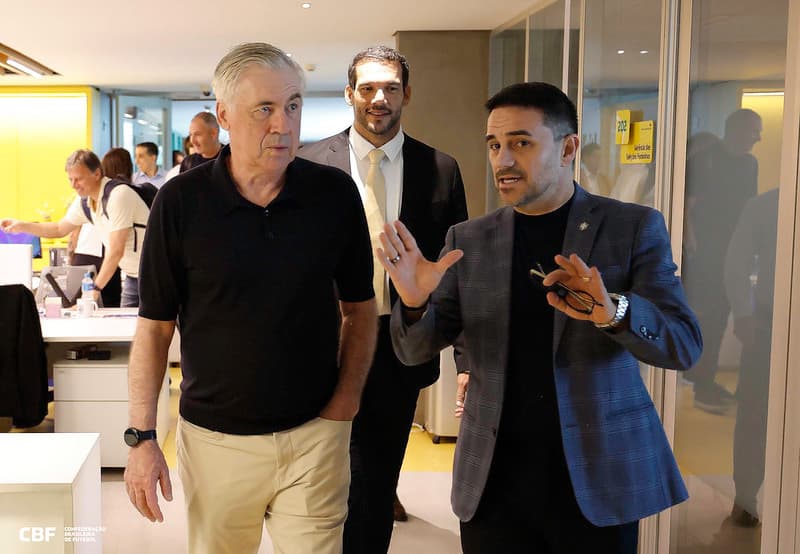 Carlo Ancelotti em primeira visita a CBF