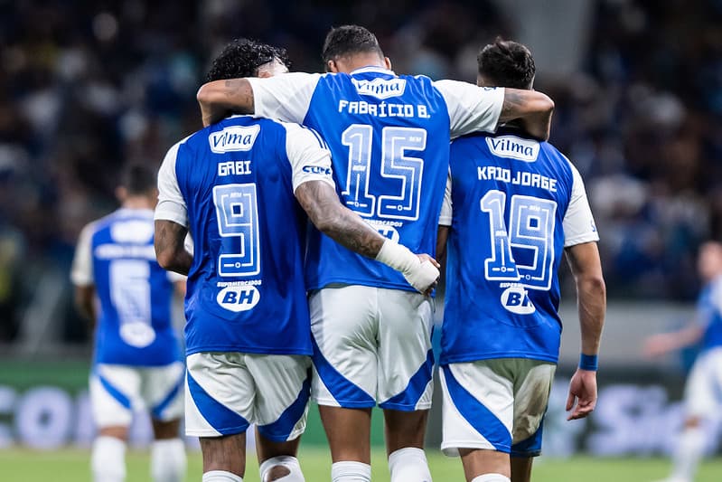 Cruzeiro x Vila Nova-GO, no Mineirão.