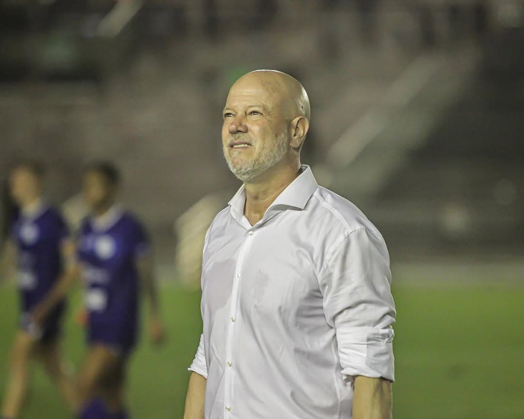 Zago em jogo do Botafogo-PB