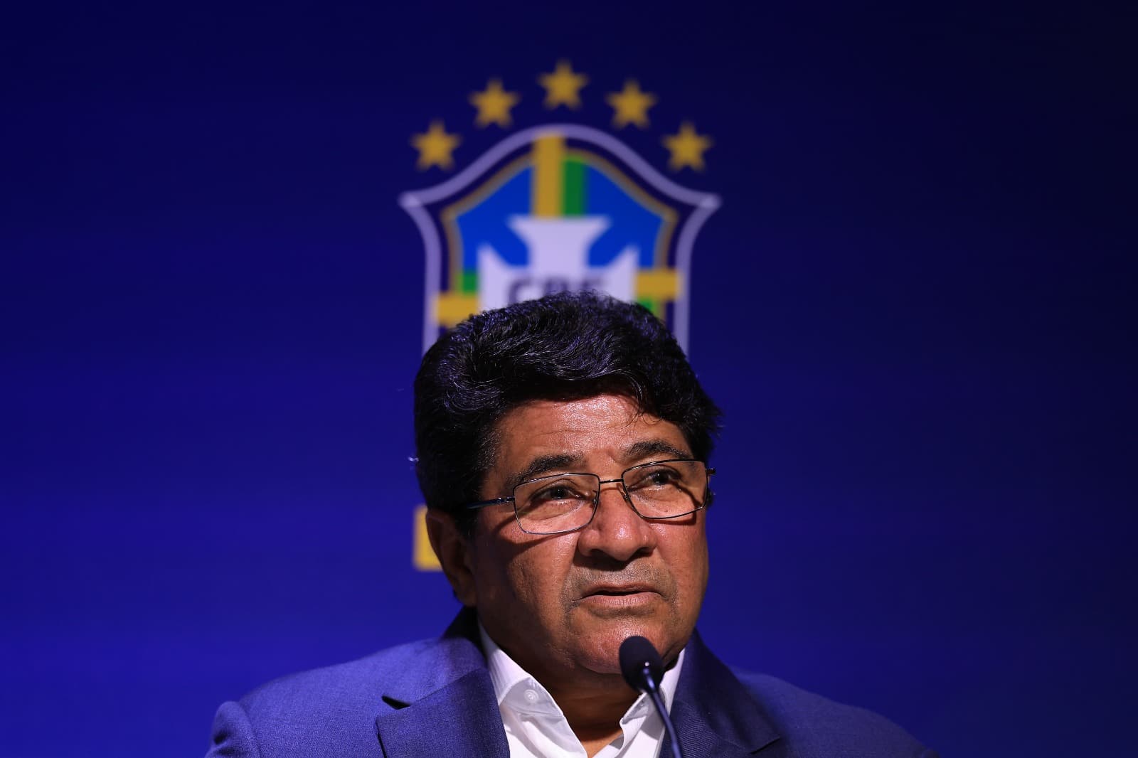 Ednaldo Rodrigues em coletiva na sede da CBF