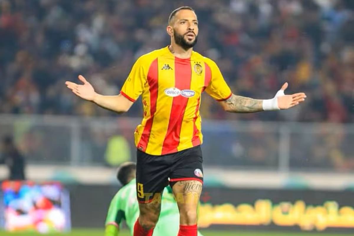 Rodrigo comemora gol marcado pelo Espérance