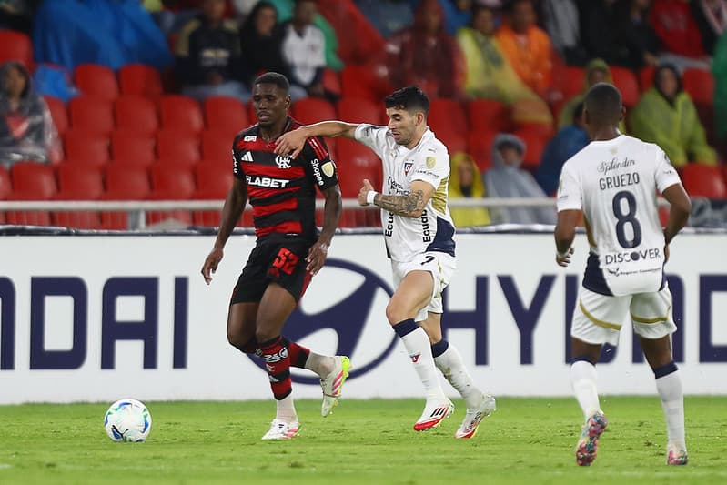 LDU X FLAMENGO - COPA LLIBERTADORES - ESTADIO RODRIGO PAZ DELGADO - 22-04-2025