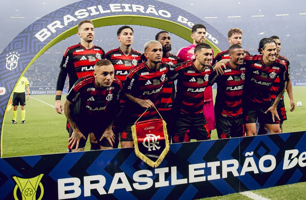 CRUZEIRO X FLAMENGO - CAMPEONATO BRASILEIRO - ESTÁDIO MINEIRÃO - 04-05-2025