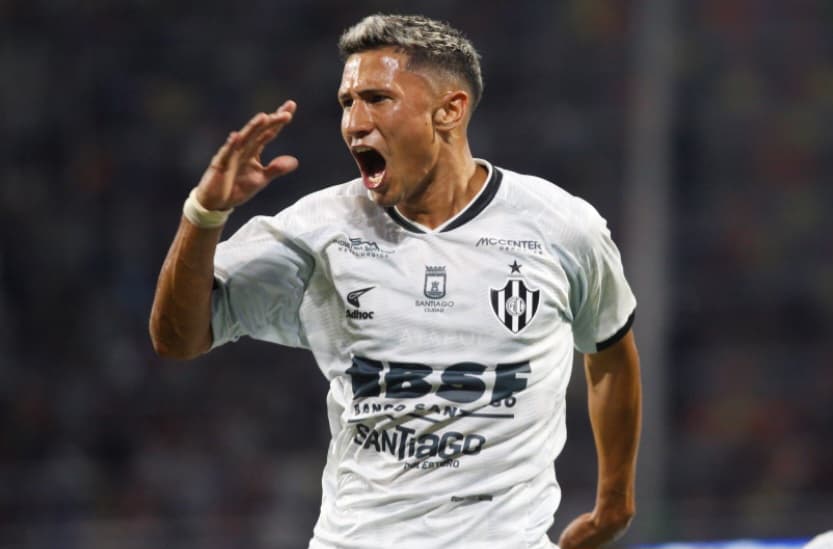Iván Gómez comemora gol pelo Central Córdoba, próximo adversário do Flamengo