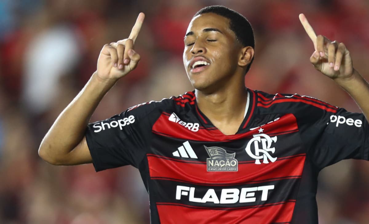 joshua vibra com gol pelo flamengo
