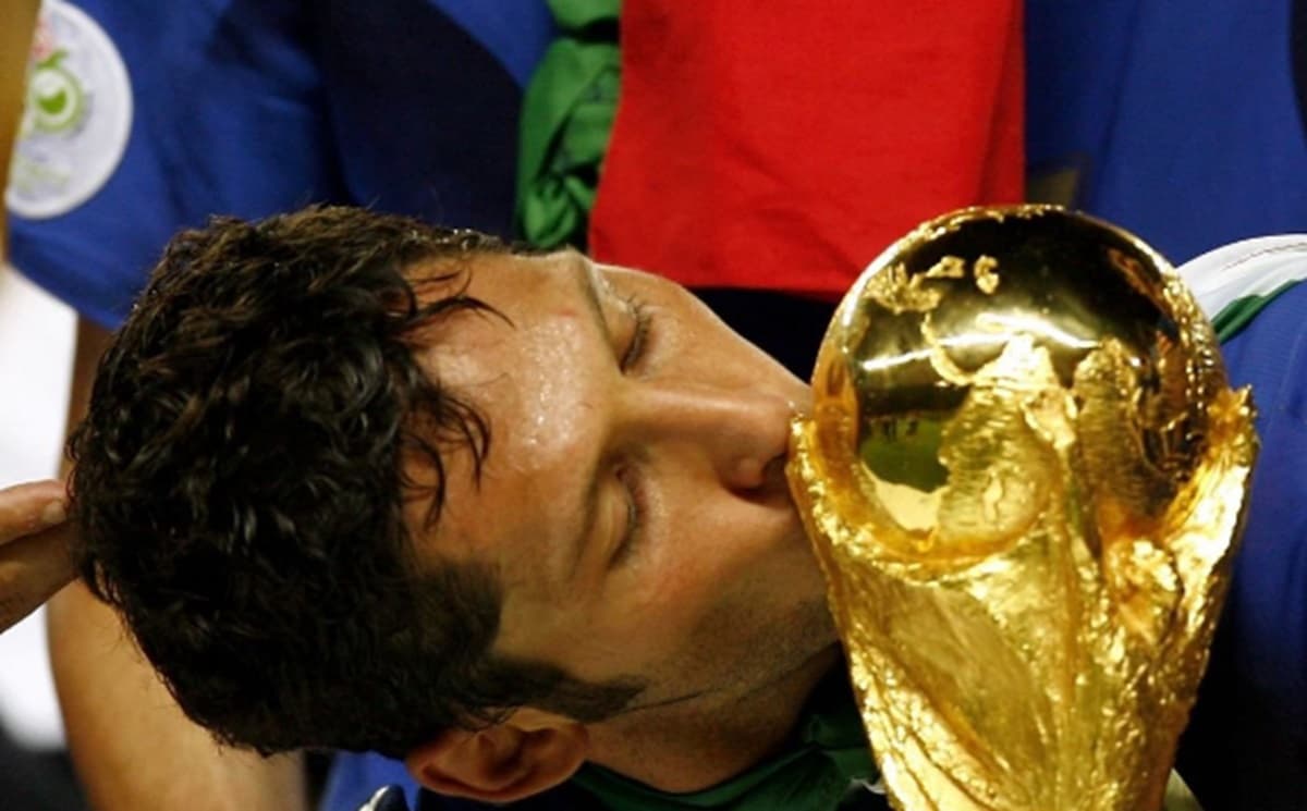 Materazzi em título pela itália