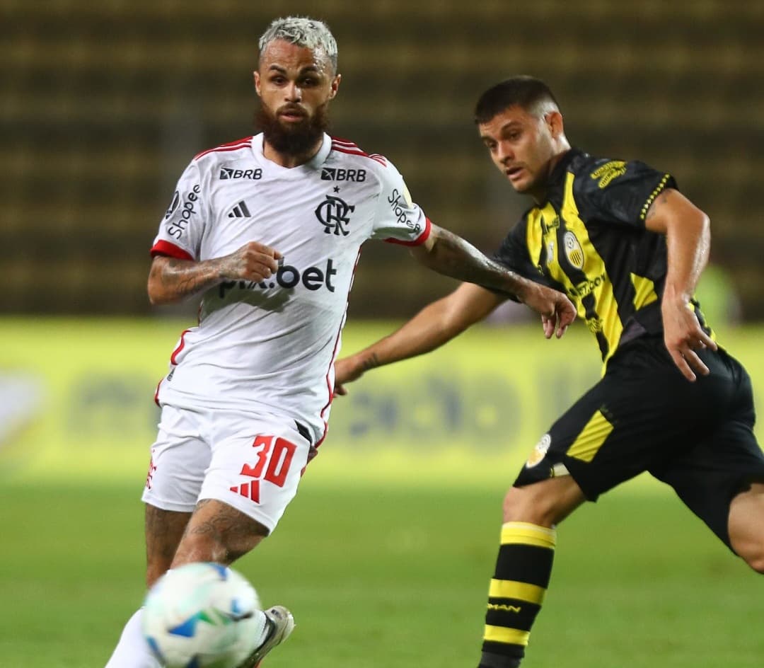 Michael durante Flamengo x Deportivo Táchira