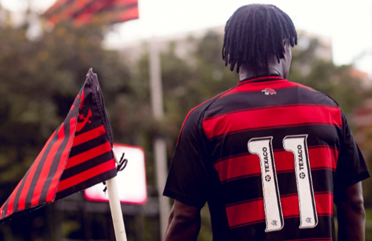 shola em jogo do flamengo sub-20