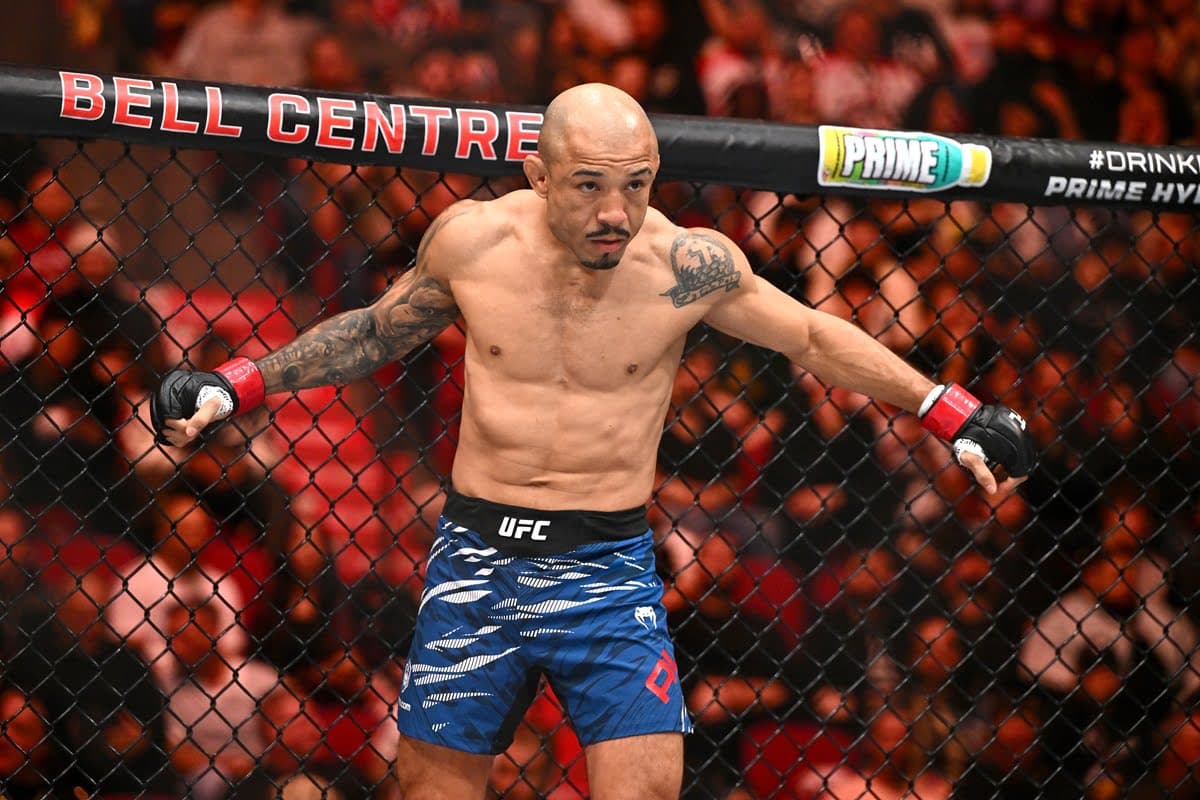 José Aldo se prepara para iniciar luta no UFC