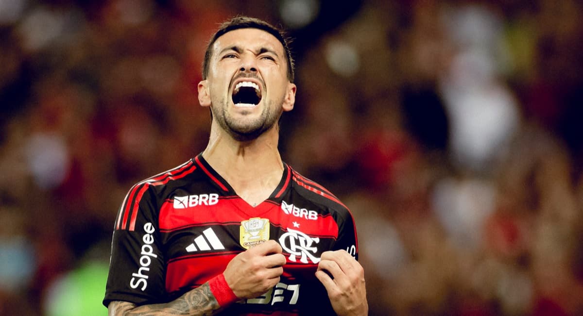 arrascaeta vibra com gol do flamengo no maracanã