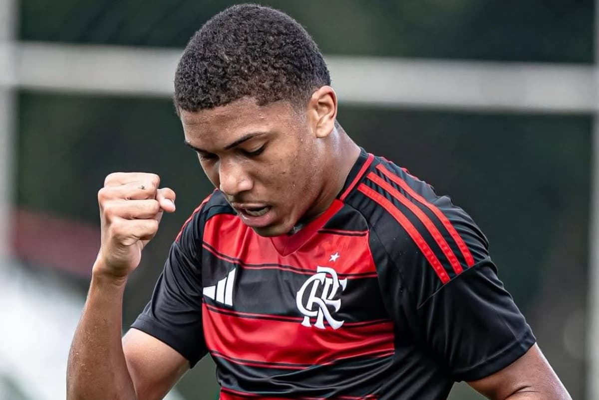 Flamengo Sub-15 abriu bem as semifinais do Carioca