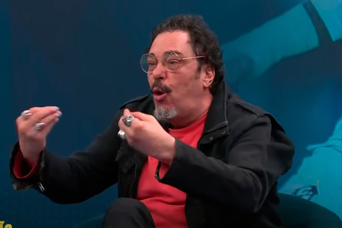 Casagrande durante o programa Galvão e Amigos