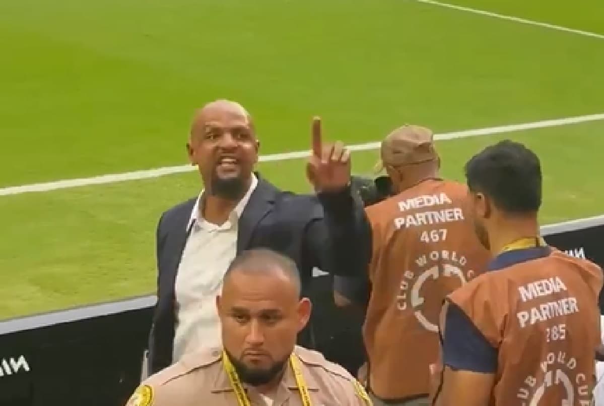 Felipe Melo discute com torcedores do Flamengo em Miami