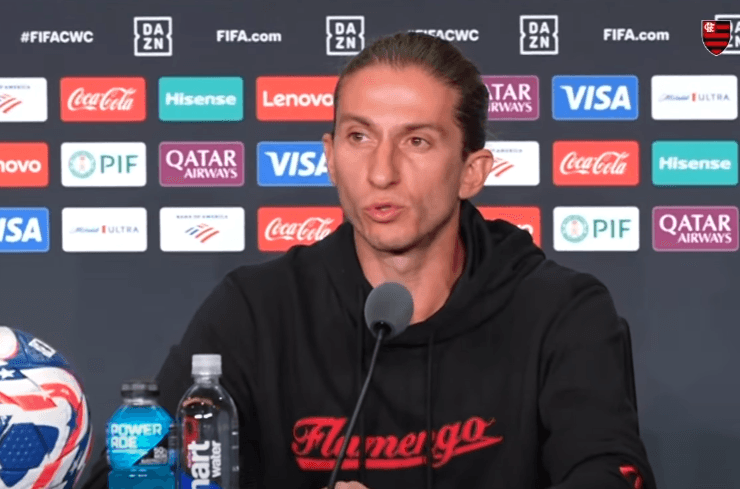 Filipe Luís coletiva Flamengo x Chelsea