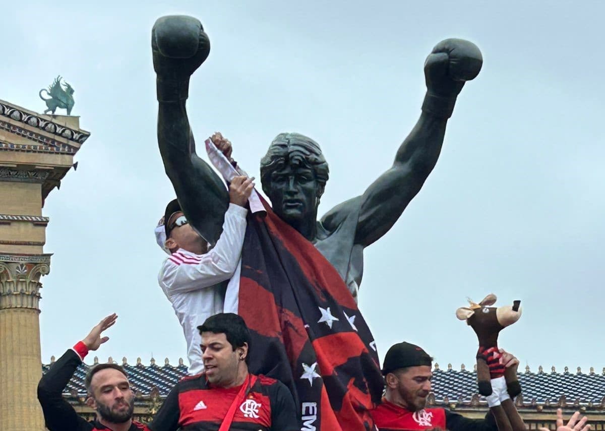 Flamengo estátua Rocky Balboa