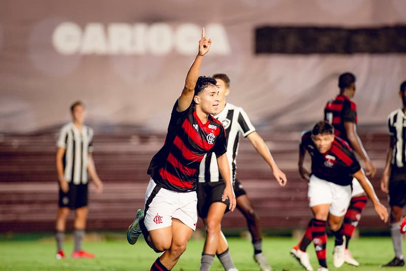 João Vitor sub-17 Flamengo