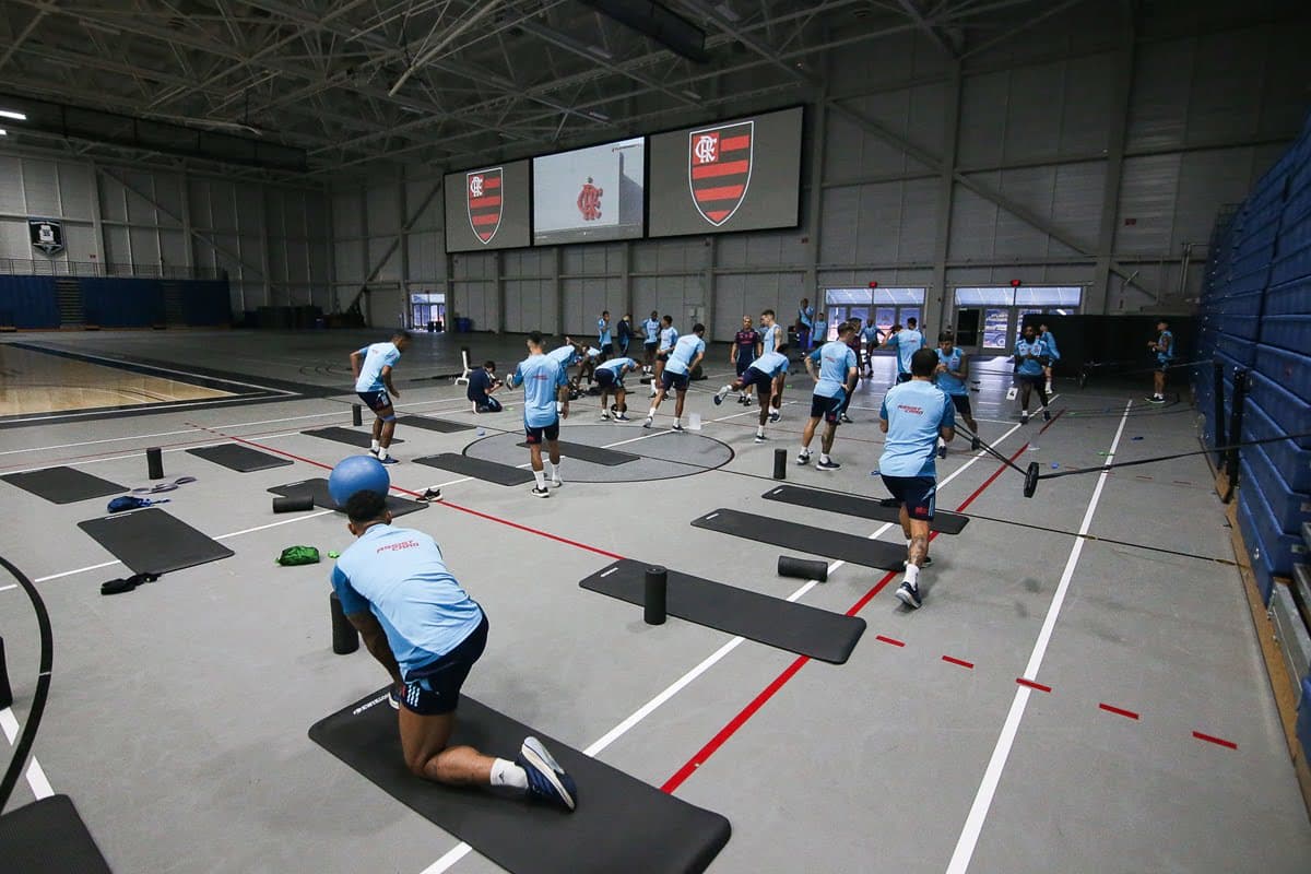 Elenco do Flamengo treina nos EUA para a Copa do Mundo de Clubes
