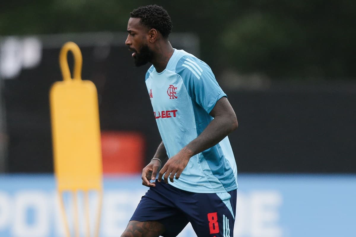 Gerson participa de treinamento do Flamengo nos EUA