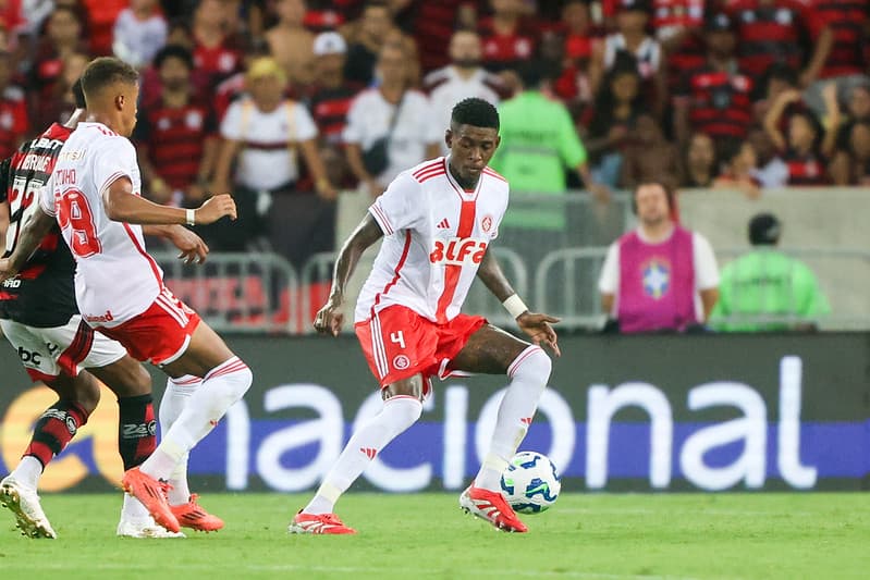 Vitão contra o Flamengo